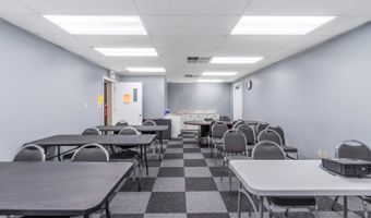 5095 Crookshank Rd, Cincinnati, OH 45238