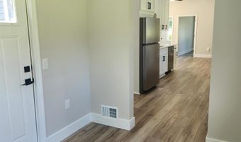 69870 Wolcott Rd, Armada, MI 48005