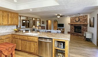 15381 Otomian Rd, Apple Valley, CA 92307