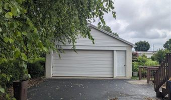 130 Fugate Ave, Adairville, KY 42202