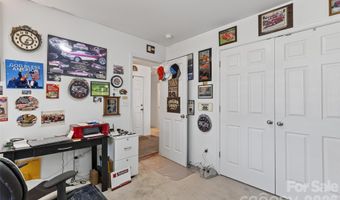 627 Smokehouse Ln, Albemarle, NC 28001