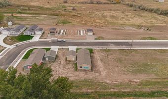960 Cottage Ln, Blackfoot, ID 83221