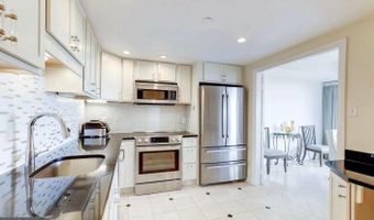 1530 KEY Blvd 906, Arlington, VA 22209