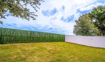 962 GRAND HILLTOP Dr, Apopka, FL 32703