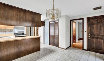 70 Smith Ln, Burlington, CT 06013