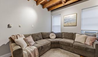 82 Dove St, Albany, NY 12210