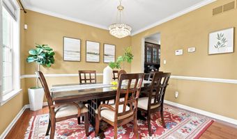 637 CHATSWORTH Dr, Ambler, PA 19002