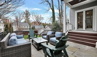 3113 44TH St NW, Washington, DC 20016
