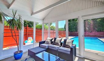 62 Meadowcrest Dr, Cumberland, RI 02864