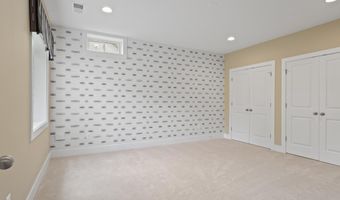 23369 WALKING WOODS Ln, Aldie, VA 20105