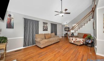 404 Cloverleaf Dr, Athens, AL 35611