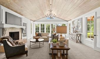 165 Crowe Rd, Alpharetta, GA 30004