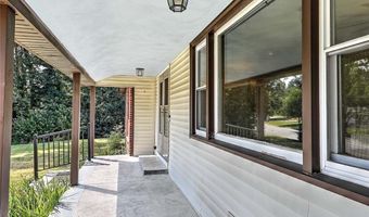 45 Countryside Dr, North Providence, RI 02904