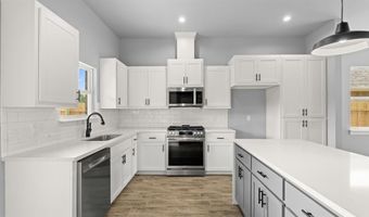 308 W 3rd St, Arcadia, OK 73007