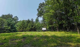 227 S Fern Ln, Oxford, WI 53952