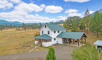 2245 Colestin Rd, Ashland, OR 97520