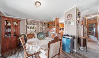 953 Savannah River Dr, Adrian, MI 49221
