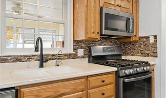 1009 9th St NW, Austin, MN 55912