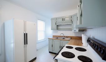 3 Grand St, Augusta, ME 04330