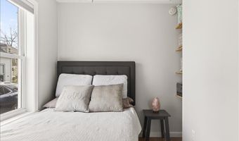 22 Lane St, Bangor, ME 04401