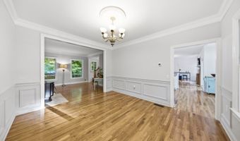 80 Skytop Rd, Andover, NJ 07860