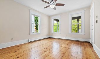 17 Lothrop St 1, Beverly, MA 01915