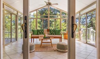 502 Los Alamos Rd, Santa Rosa, CA 95409
