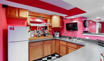 1136 Stewarton, Cincinnati, OH 45102