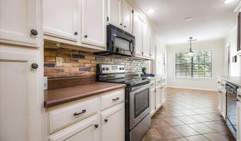 6640 LAUREL Vly, Bartlett, TN 38135