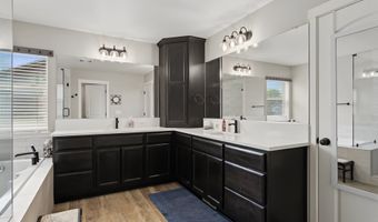 1104 NW 3RD Ct, Battle Ground, WA 98604