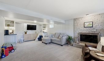7061 Aliceton Ave, Affton, MO 63123