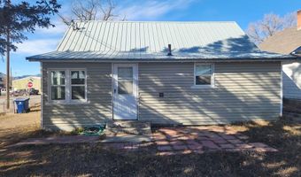 204 Grand Ave, Arco, ID 83213