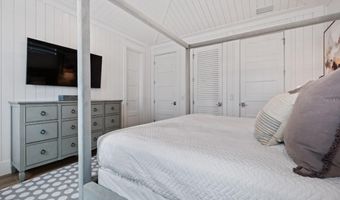 408 MAGNOLIA Ave, Anna Maria, FL 34216