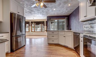 3543 N WELLINGTON Dr, Appleton, WI 54911