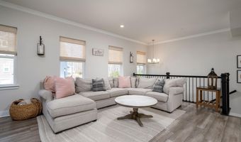 12455 SEA OAKS Ln 4, Berlin, MD 21811