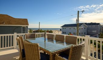 211 Stratford Ave, Beach Haven, NJ 08008