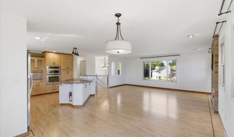 24752 NE PRAIRIE VIEW Dr, Aurora, OR 97002