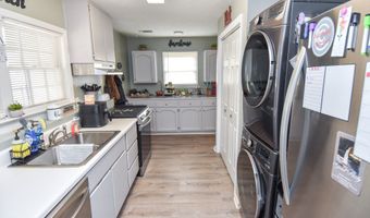 1579 Van Buren Rd, Barnesville, GA 30204