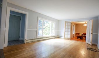 671 Essex St, Bangor, ME 04401