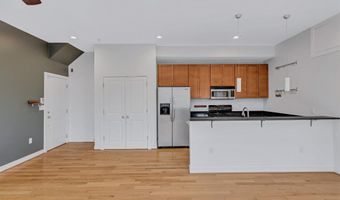 1240 4TH St NW 300, Washington, DC 20001