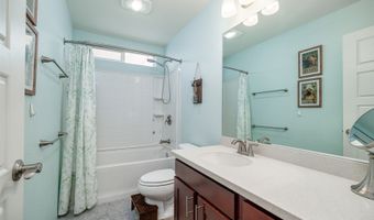 550 Kamaaha Ave 806, Kapolei, HI 96707