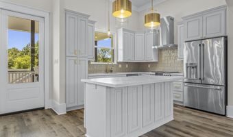 100 Blue Ridge Ct, Bay St. Louis, MS 39520