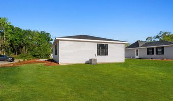 210 N Morgan Ave, Andrews, SC 29510