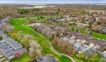 39911 Golf Ln, Antioch, IL 60002