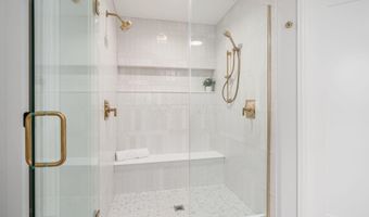 529 E Dominion Blvd, Columbus, OH 43214