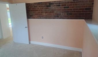 5008 REGINA Dr, Annandale, VA 22003