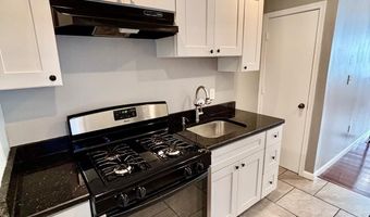 2546 CEDAR St, Philadelphia, PA 19125