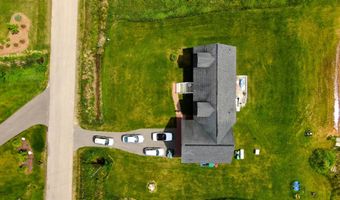 6188 Summerside Dr, Alanson, MI 49706