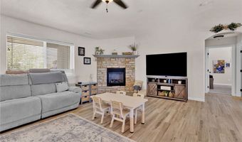 21198 Balsa St, Apple Valley, CA 92308