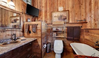 15451 SE WOODLAND HEIGHTS Rd, Amity, OR 97101